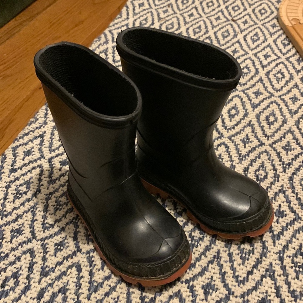 Rain boots